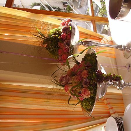 Hotel Zur Erholung Brochthausen Εξωτερικό φωτογραφία