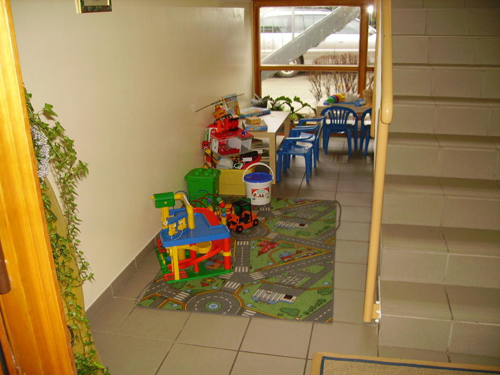 Hotel Zur Erholung Brochthausen Εξωτερικό φωτογραφία